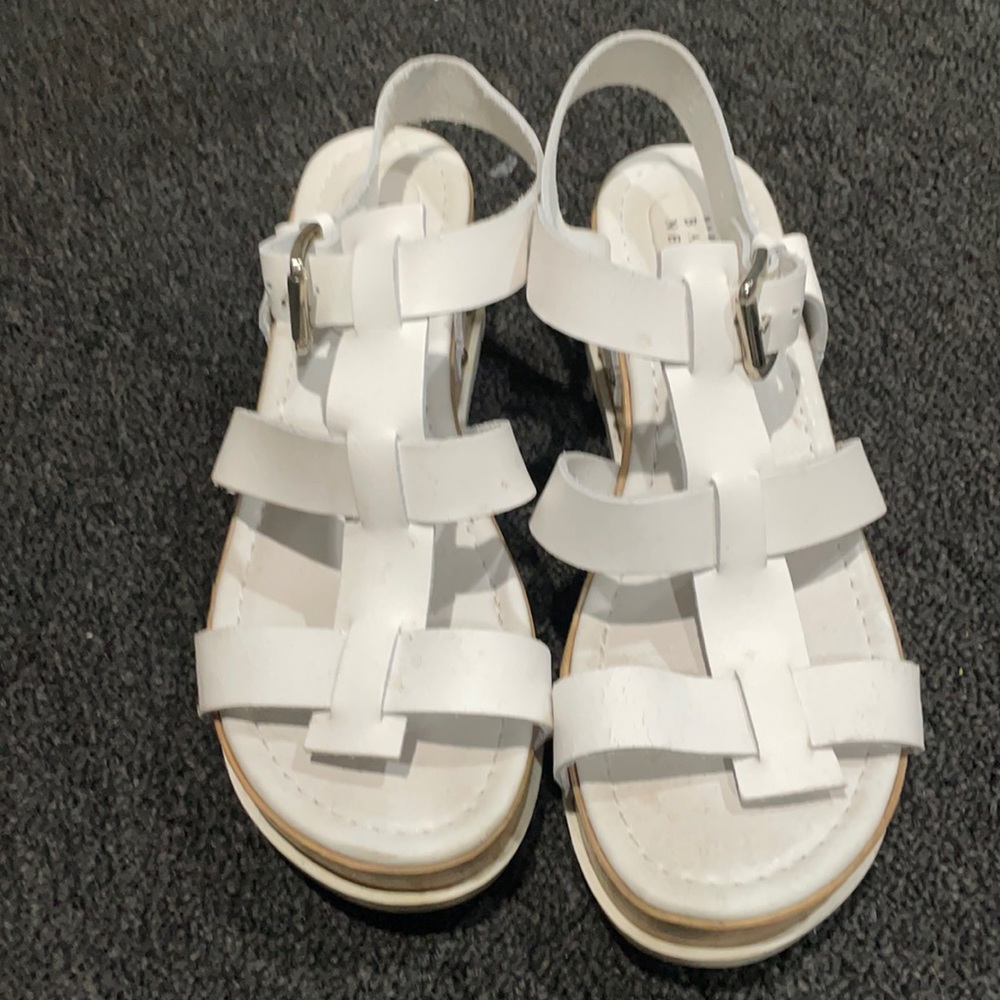 Barney’s sandals